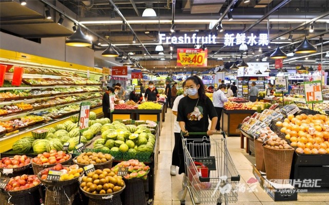 持續回暖 活力復蘇——上半年新疆社會消費品零售總額達1609.8億元